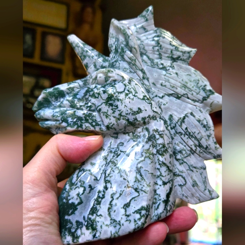 Moss Agate GORGEOUS Unicorn 6.3/4"x5.3/4" - Picture 1 of 14